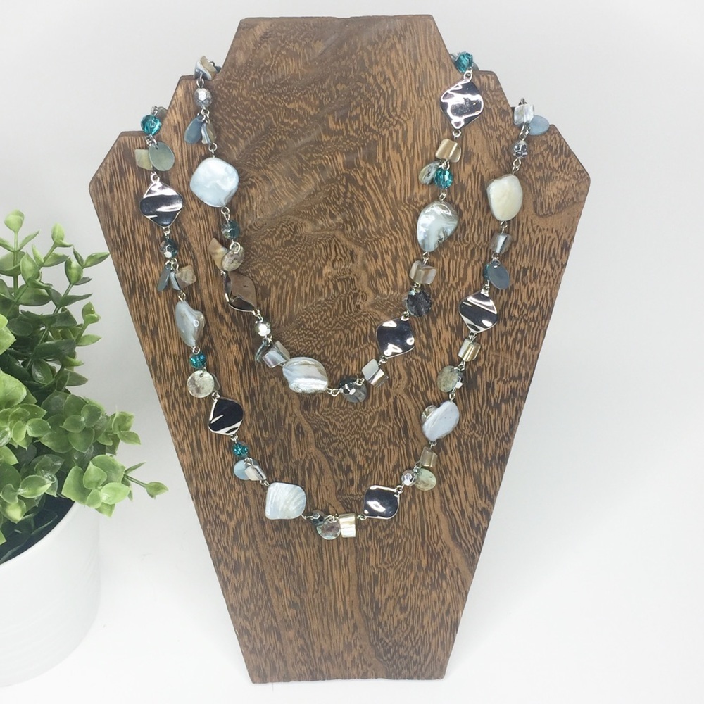 Lia Sophia | Ocean Air Necklace. 43"-46" (around)